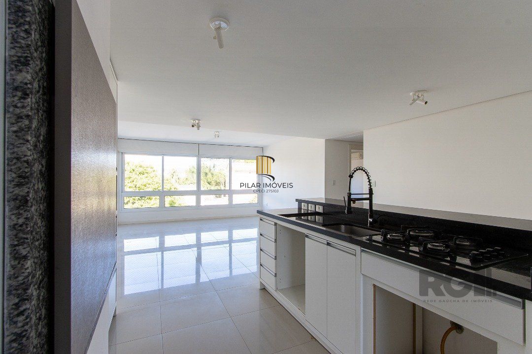 Apartamento 3 dormitórios no bairro Camaquã
