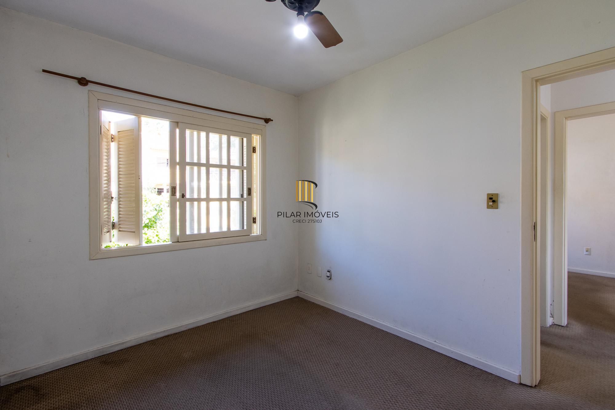 Casa à venda no Altos do Ipê no Bairro Espirito Santo.