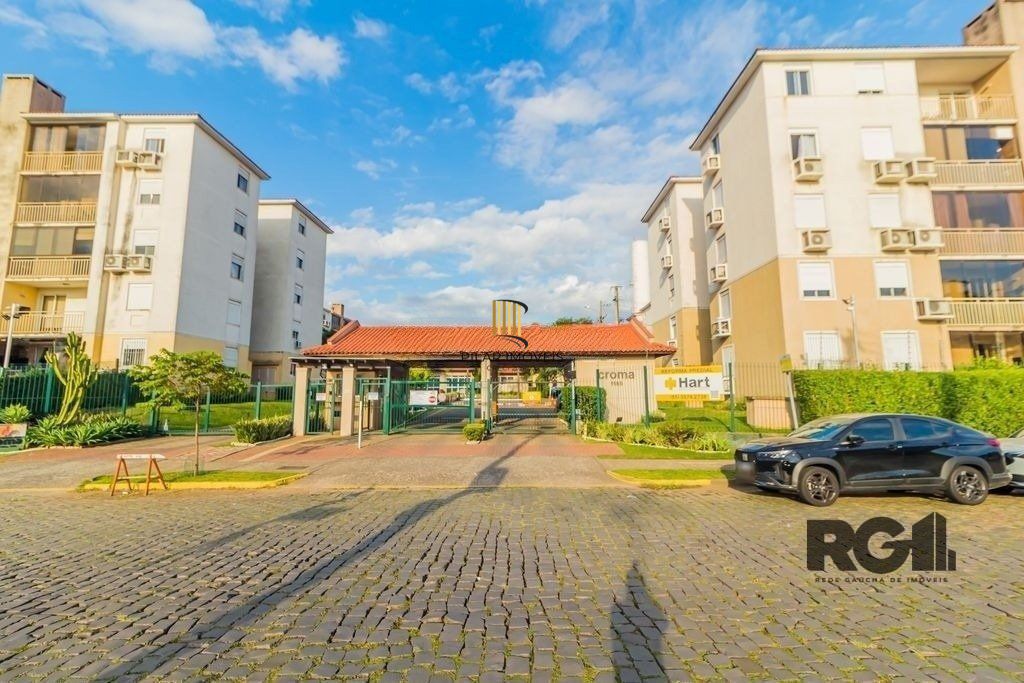 Apartamento 57m² - 2 dormitórios, 1 vaga no bairro Humaitá