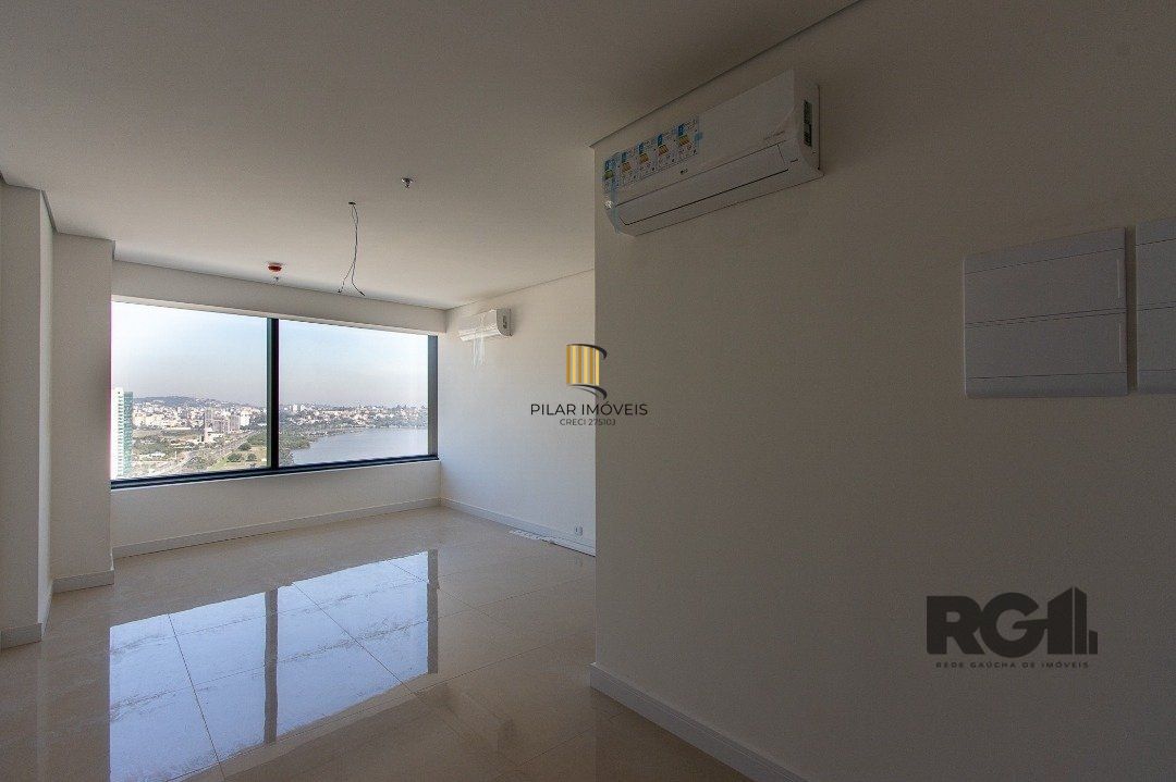 Sala comercial no Shopping Pontal | 28,69m2 Privativos | 20º andar