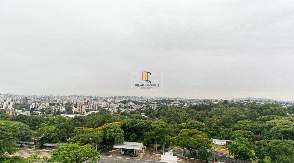 Cobertura para Venda - 207m², 3 dormitórios, sendo 1 suites, 2 vagas - Santa Tereza