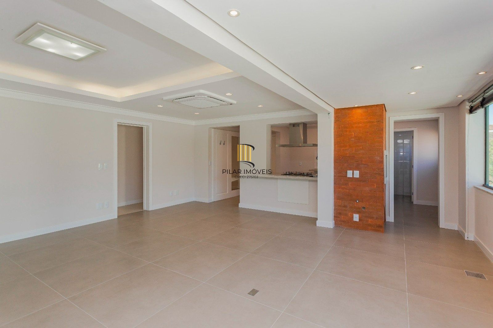 Apartamento 100% Reformado com 3 Dormitórios e Churrasqueira