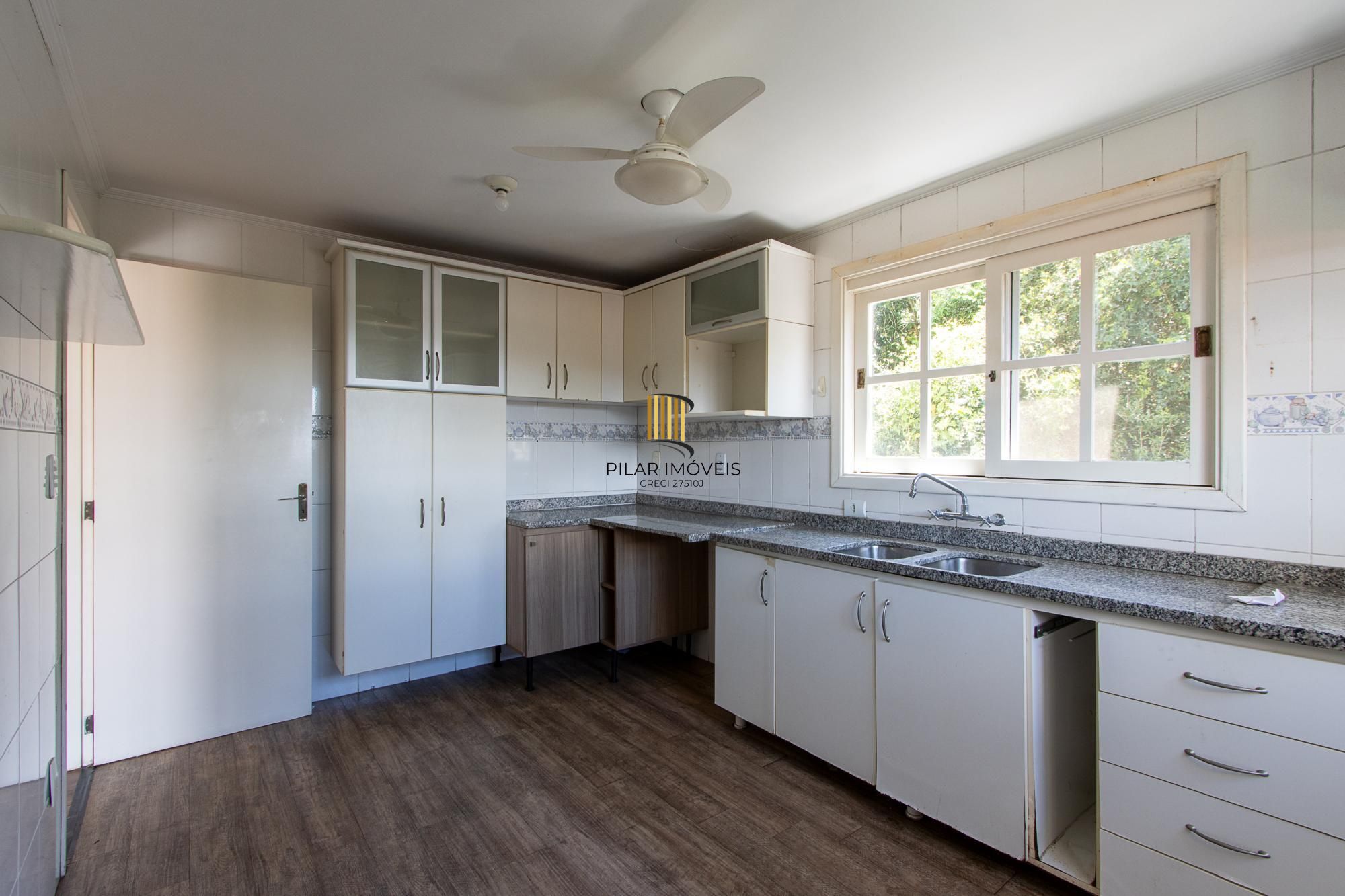 Casa à venda no Altos do Ipê no Bairro Espirito Santo.