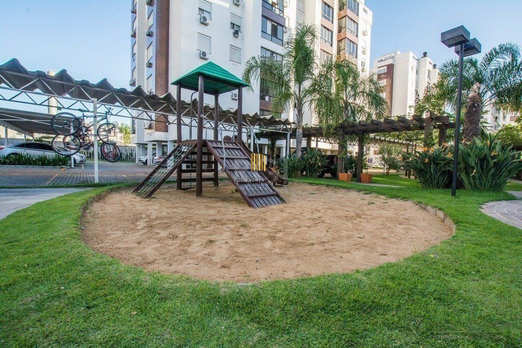 Apartamento para Venda - 84m², 3 dormitórios, sendo 1 suites, 1 vaga - Jardim Botânico