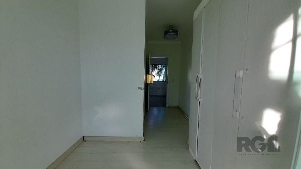 Casa 3 dormitórios no bairro Hípica