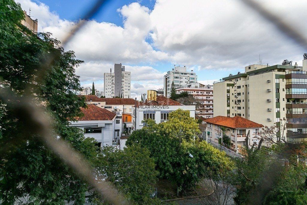 Apartamento para Venda - 110.55m², 3 dormitórios, sendo 2 suites, 1 vaga - Petrópolis