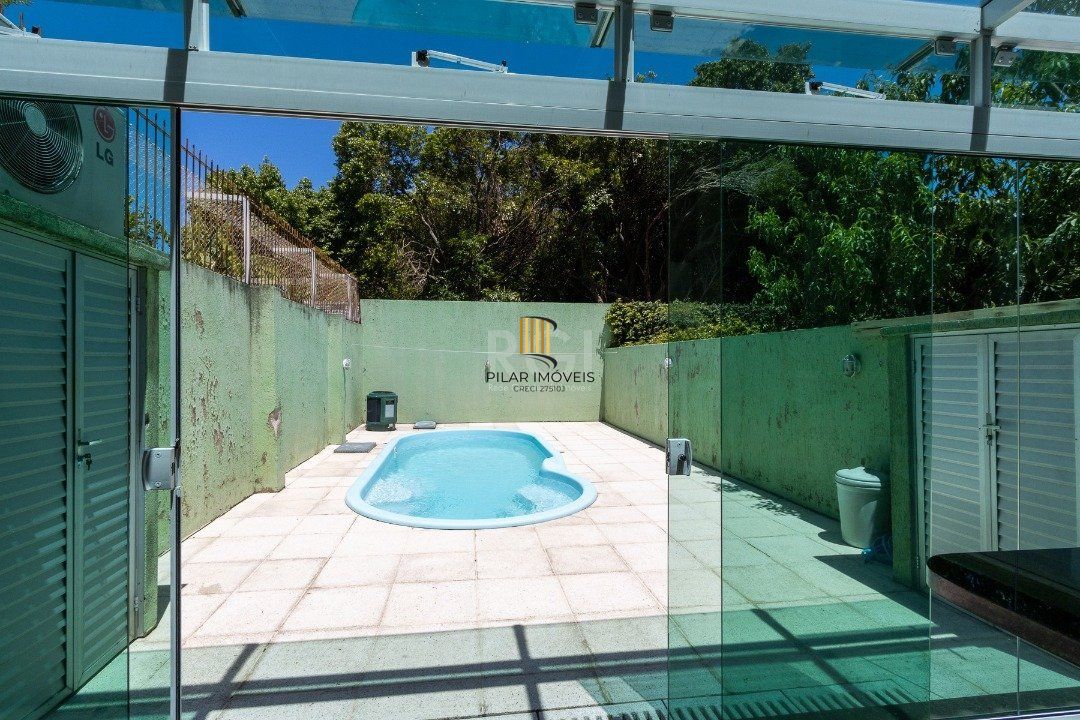 Casa para Locação/Aluguel - 222.26m², 3 dormitórios, sendo 1 suites, 3 vagas - Ipanema