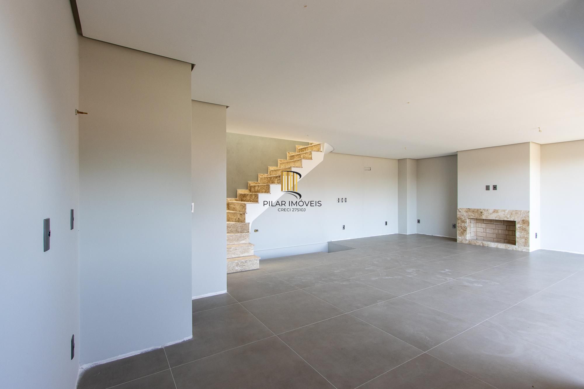 Casa em condomínio com conforto e exclusividade no bairro Tristeza