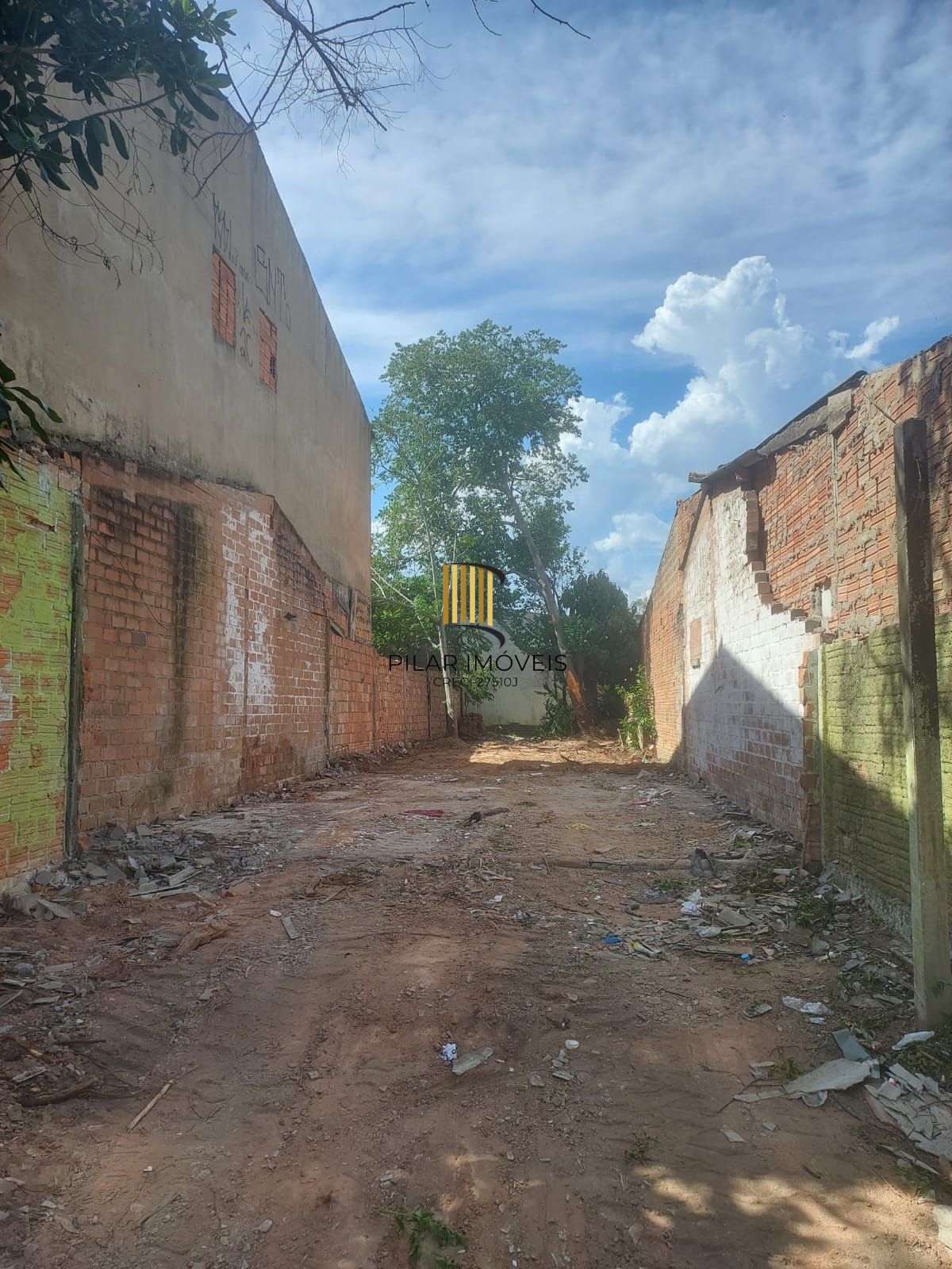 Terreno no bairro Hípica