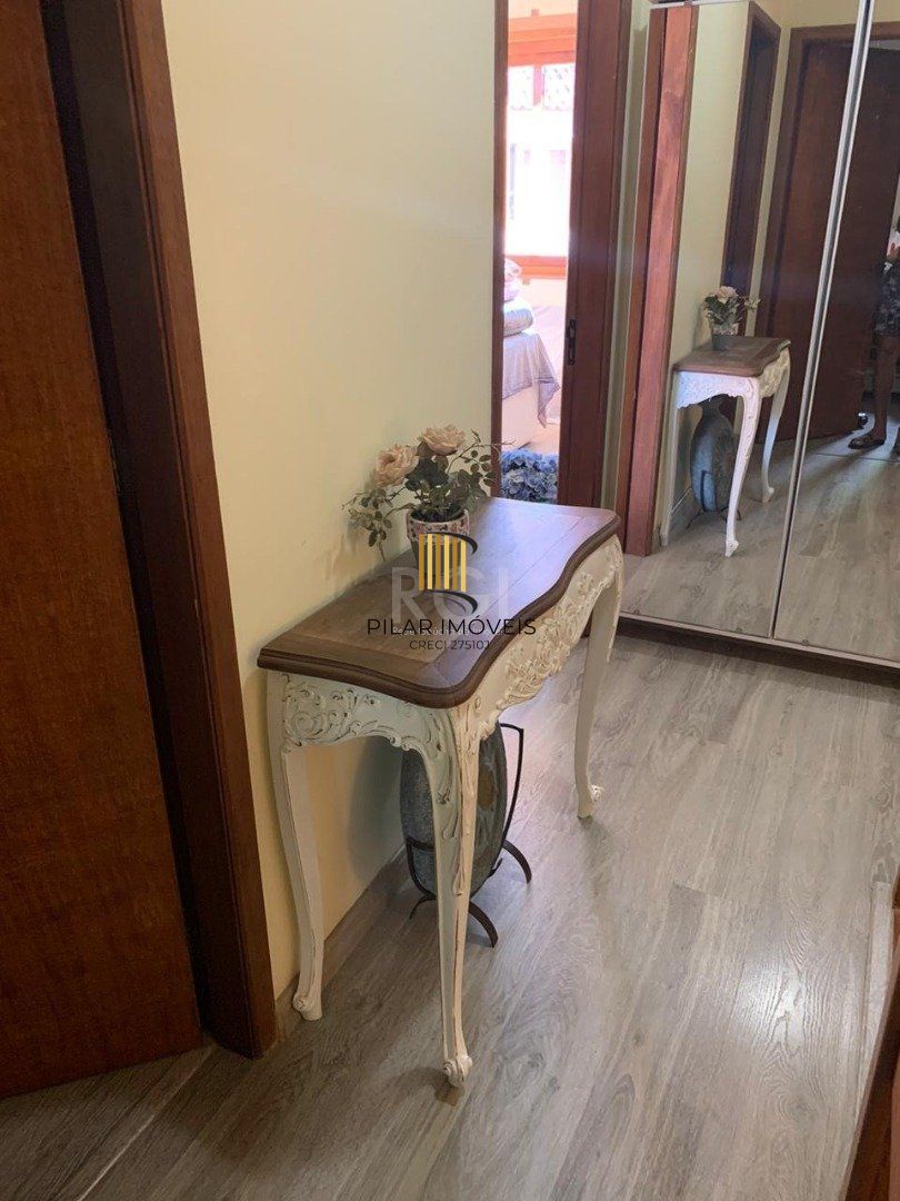 Casa Condominio para Venda - 122.43m², 3 dormitórios, sendo 1 suites, 2 vagas - Cristal