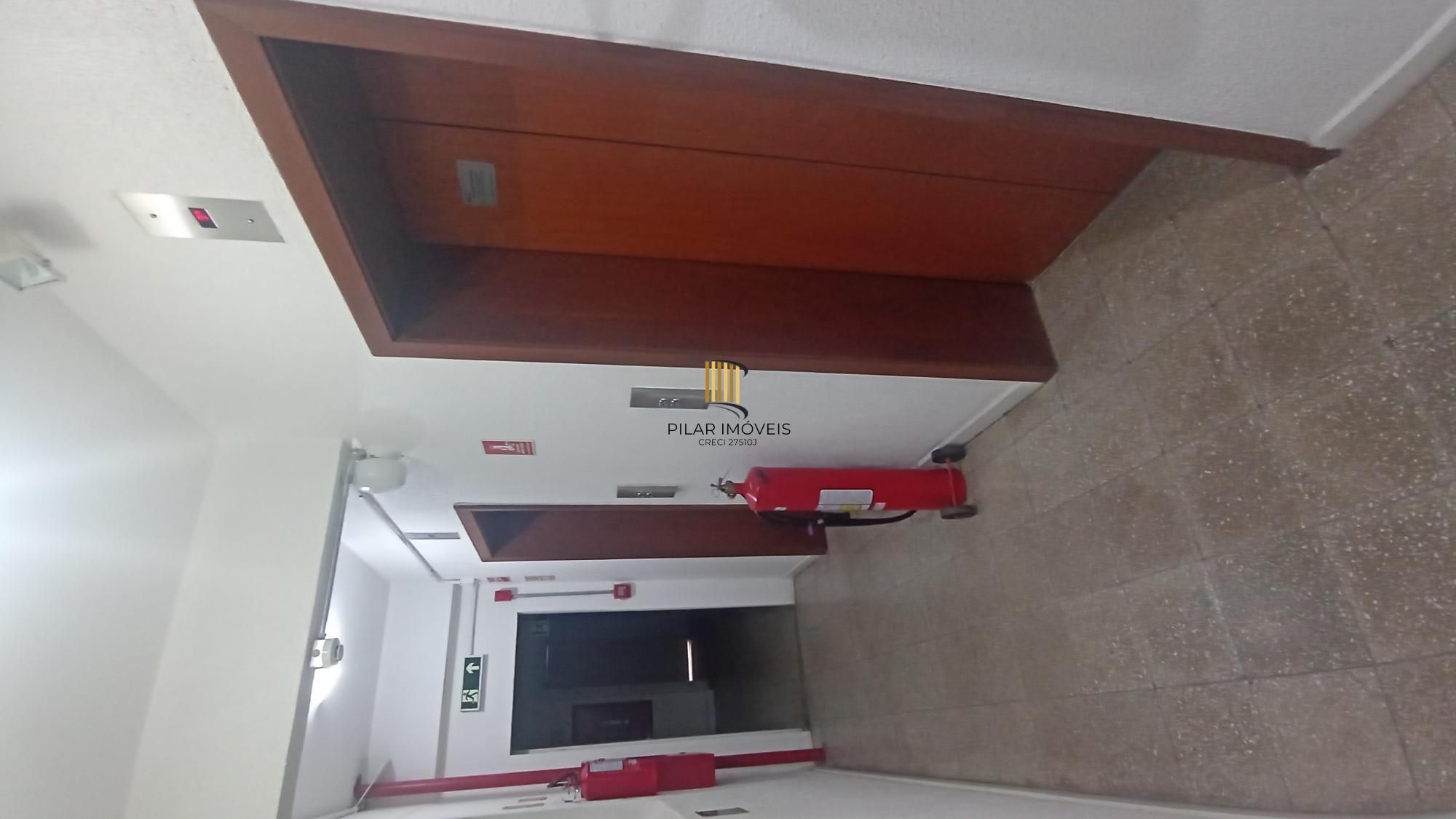 Imóvel comercial com 3 salas e recepção no Centro Histórico