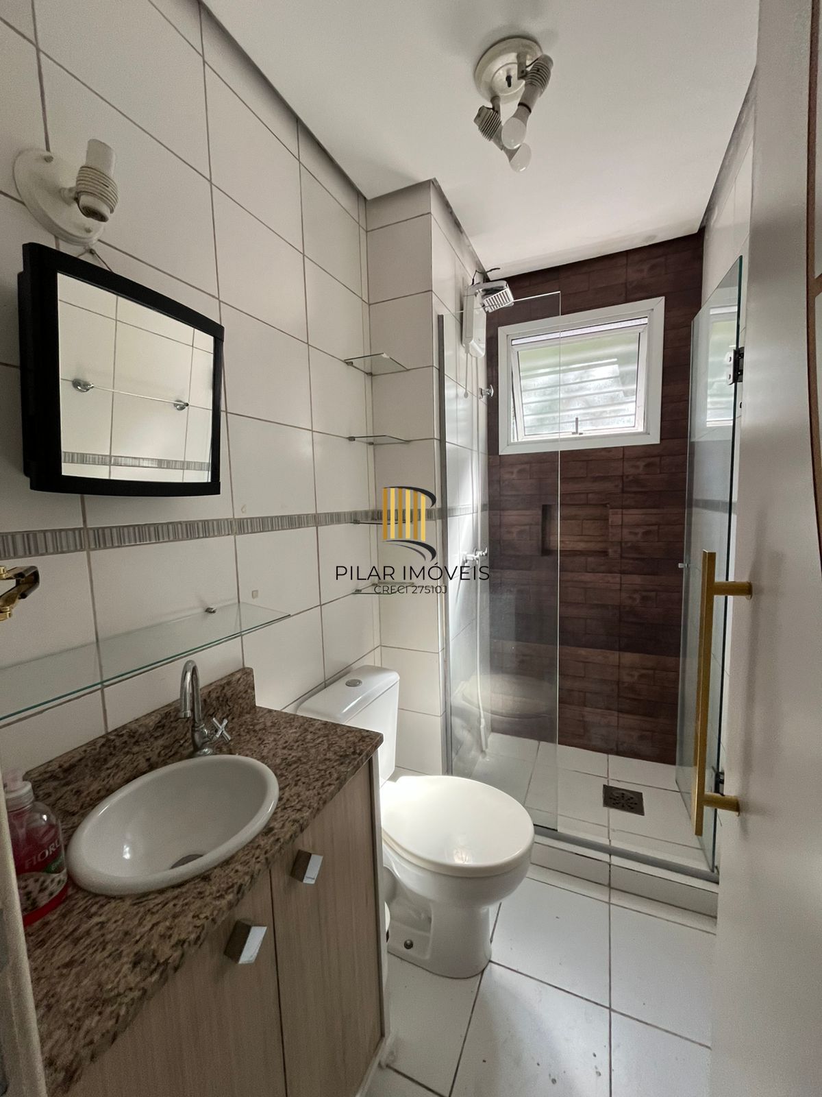 Apartamento térreo 2 dormitórios mobiliado I Bairro Ipanema