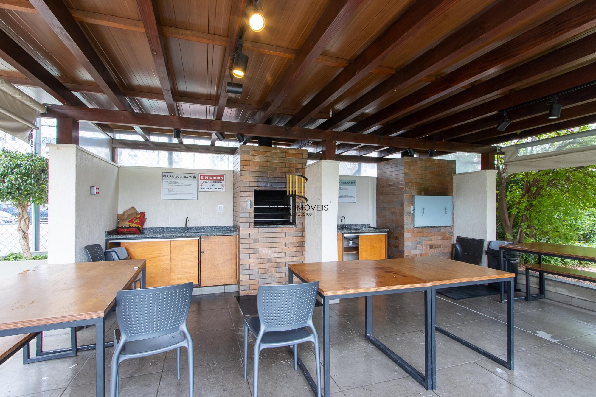 Apartamento 2 dormitórios no bairro Passo da Areia