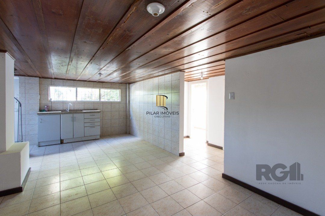 Casa para Venda - 200m², 3 dormitórios, 2 vagas - Cavalhada