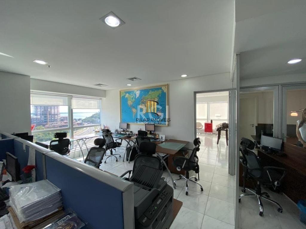 Salas Comerciais no nono andar , Imóvel MOBILIADO com 82,82 m2