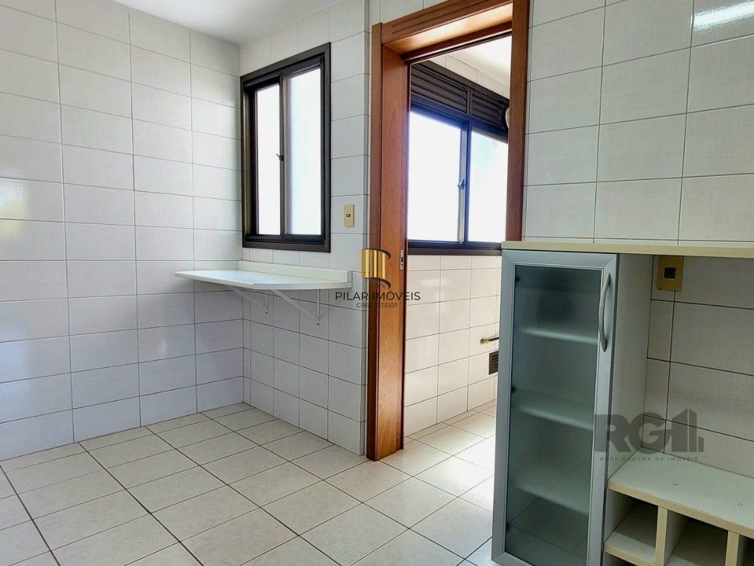 Apartamento 3 dormitórios no bairro Cristal
