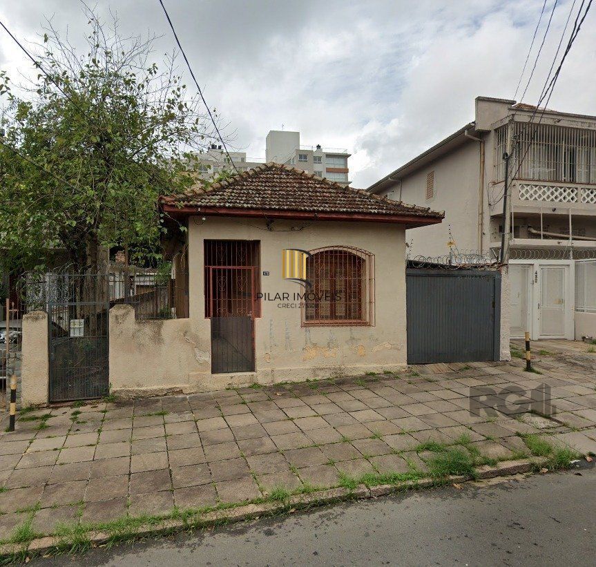 Casa 3 dormitórios no bairro Menino Deus - Pilar Imóveis