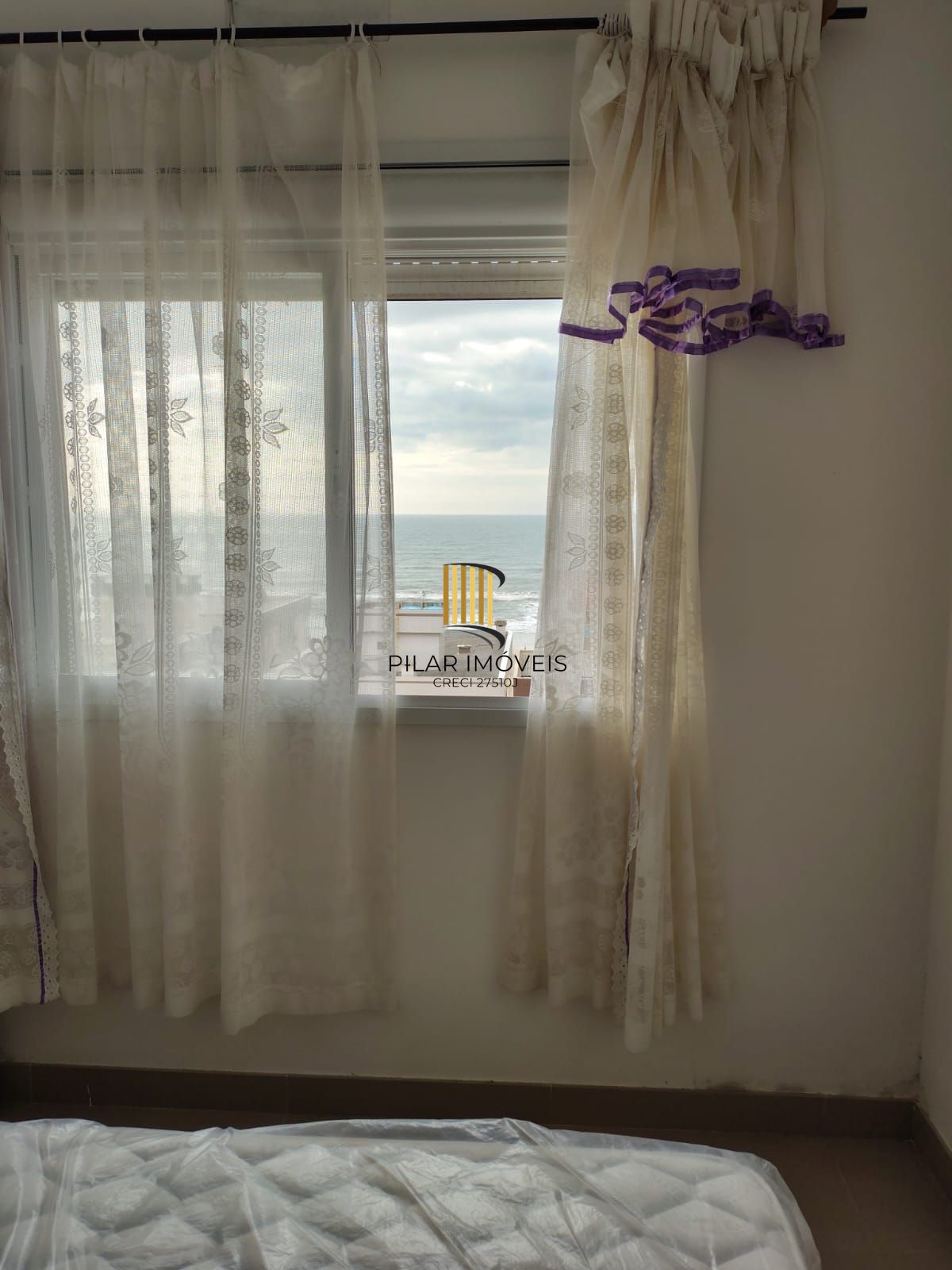 APARTAMENTO PERTO DO MAR