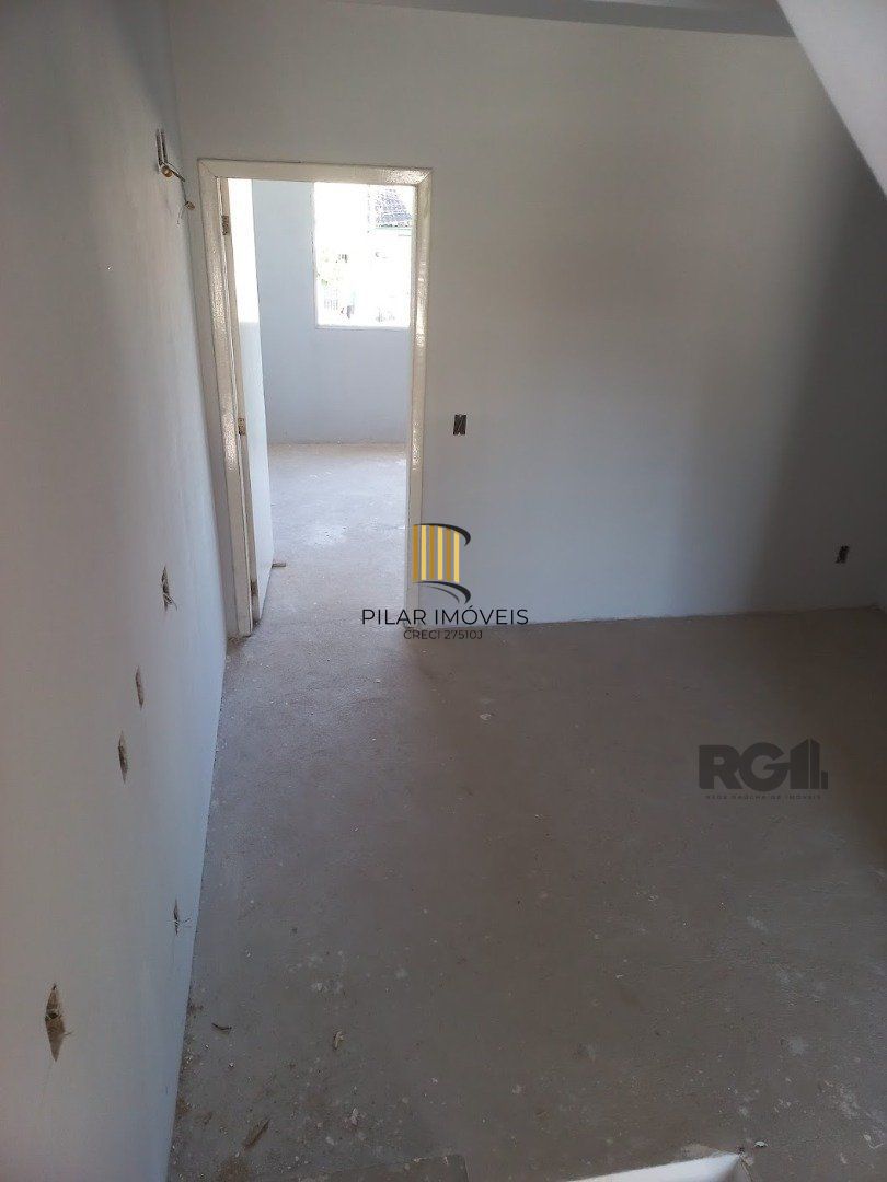 Casa para Venda - 254.27m², 3 dormitórios, 2 vagas - Vila Nova