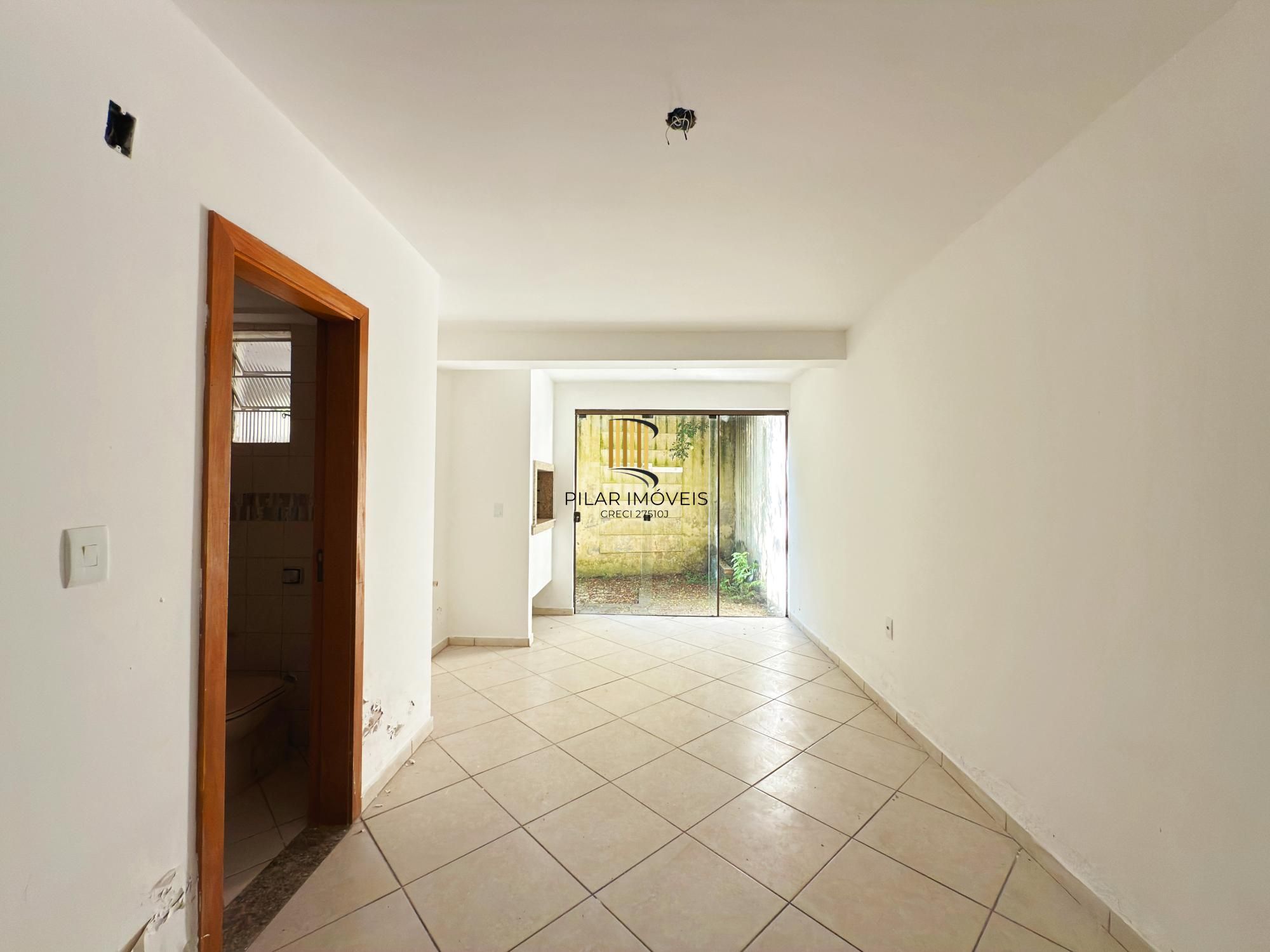 Casa em condomínio 3 dormitórios (2 suites), 3 vagas - Bairro Jardim Isabel