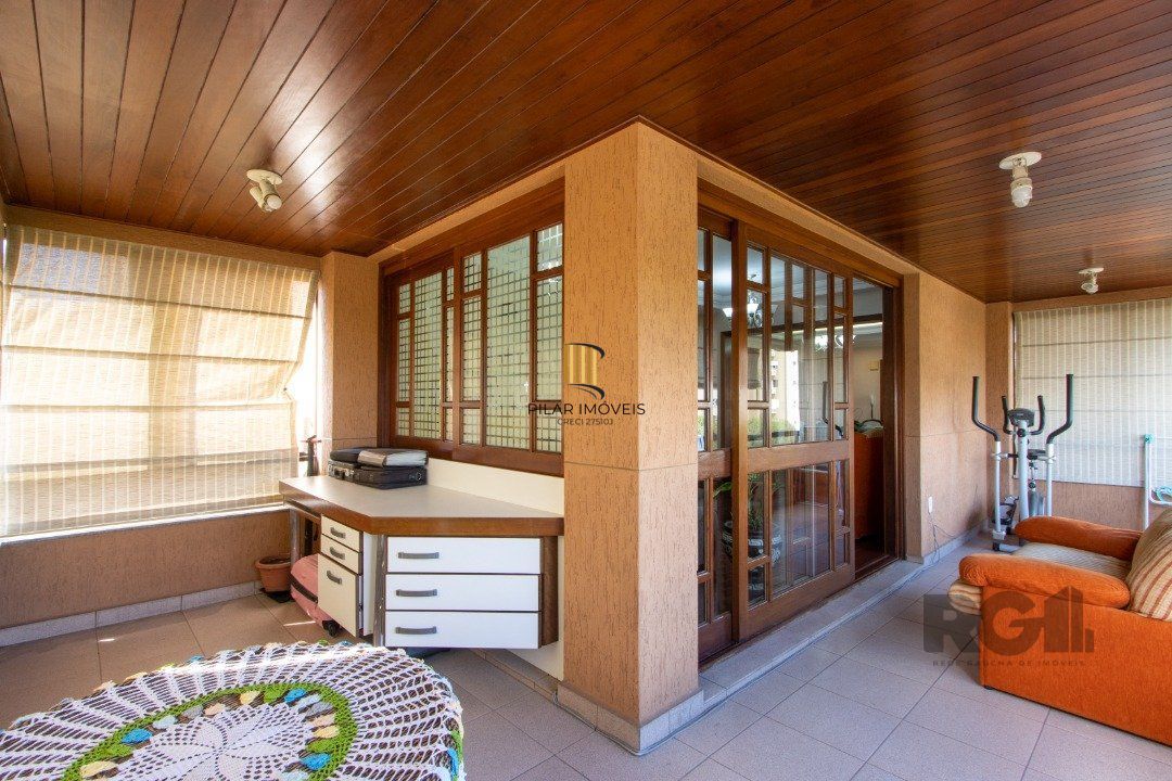 Apartamento 3 dormitórios no bairro Centro