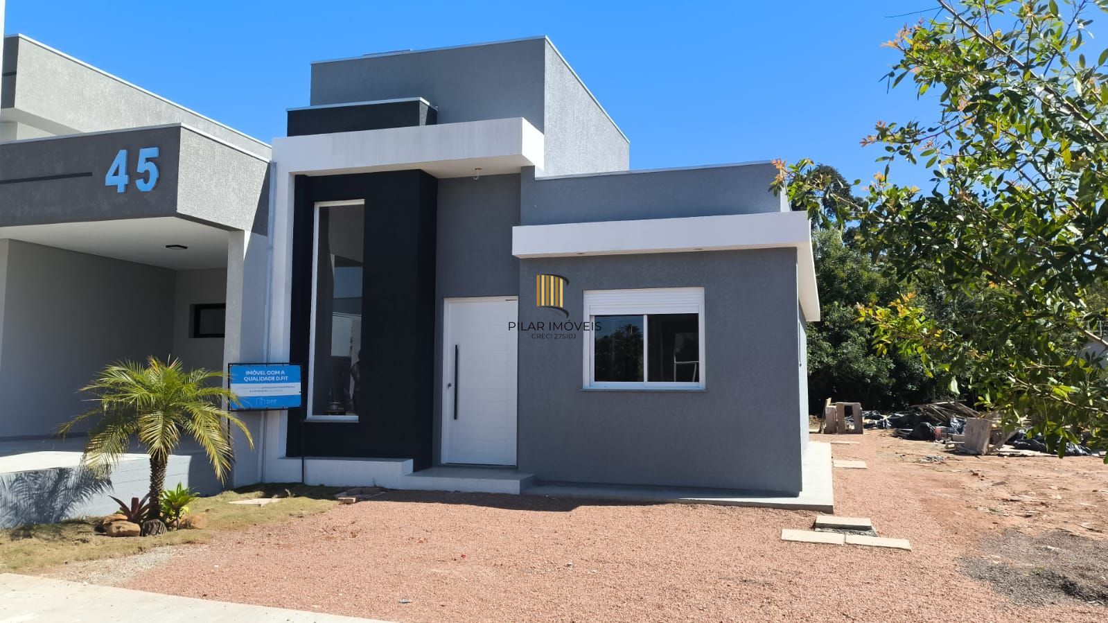 Casa em condomínio com 2 dormitórios no Centro de Viamão - Pilar Imóveis