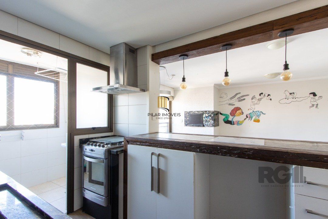 Apartamento de 3 dormitórios, sendo 1 suíte, 1 vaga de garagem, infra completa no bairro Tristeza