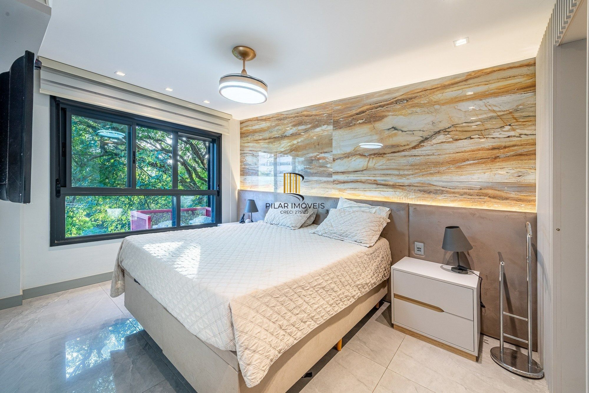 Apartamento de 3 dormitórios sendo 2 suítes