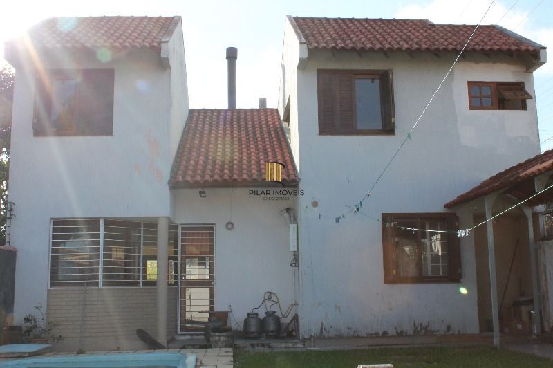 Casa para Venda - 255.68m², 4 dormitórios, sendo 1 suites, 2 vagas - Tristeza