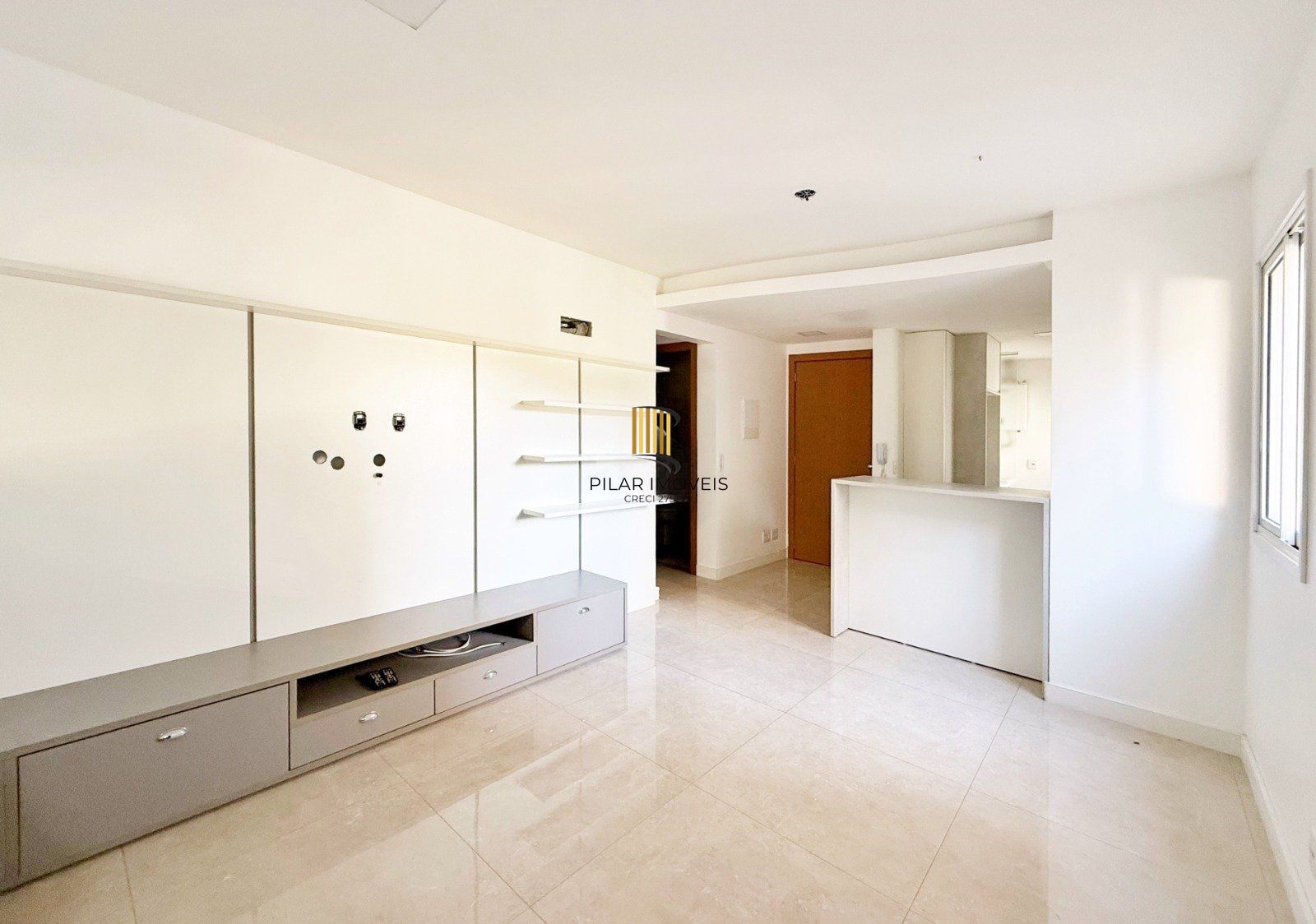 Apartamento com 2 dormitórios, sendo 1 suíte, e sala ampla com ambientes integrados - Condomínio Residencial Sucre - Pilar Imóveis