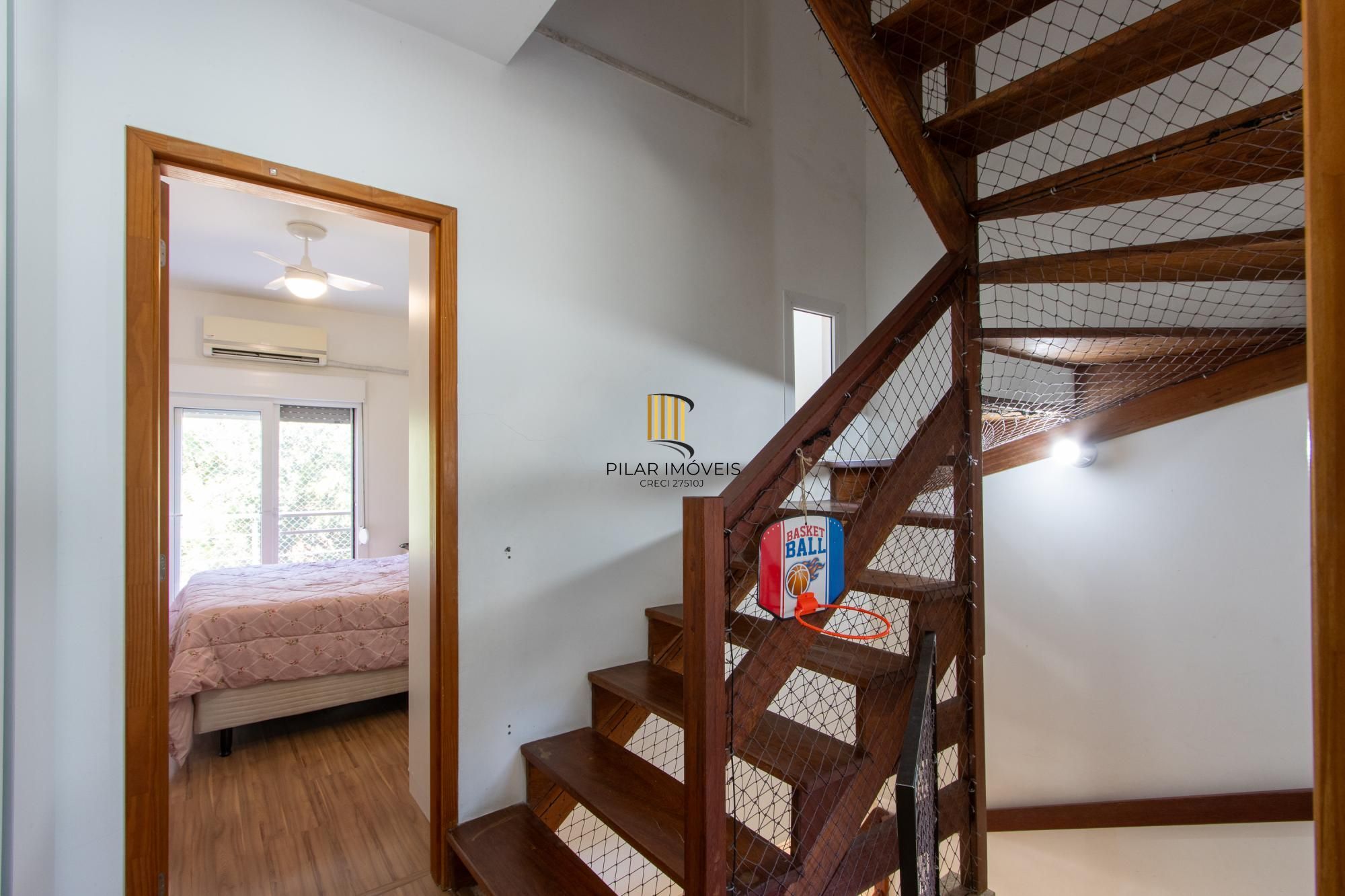 Casa em condomínio no bairro Aberta dos Morros