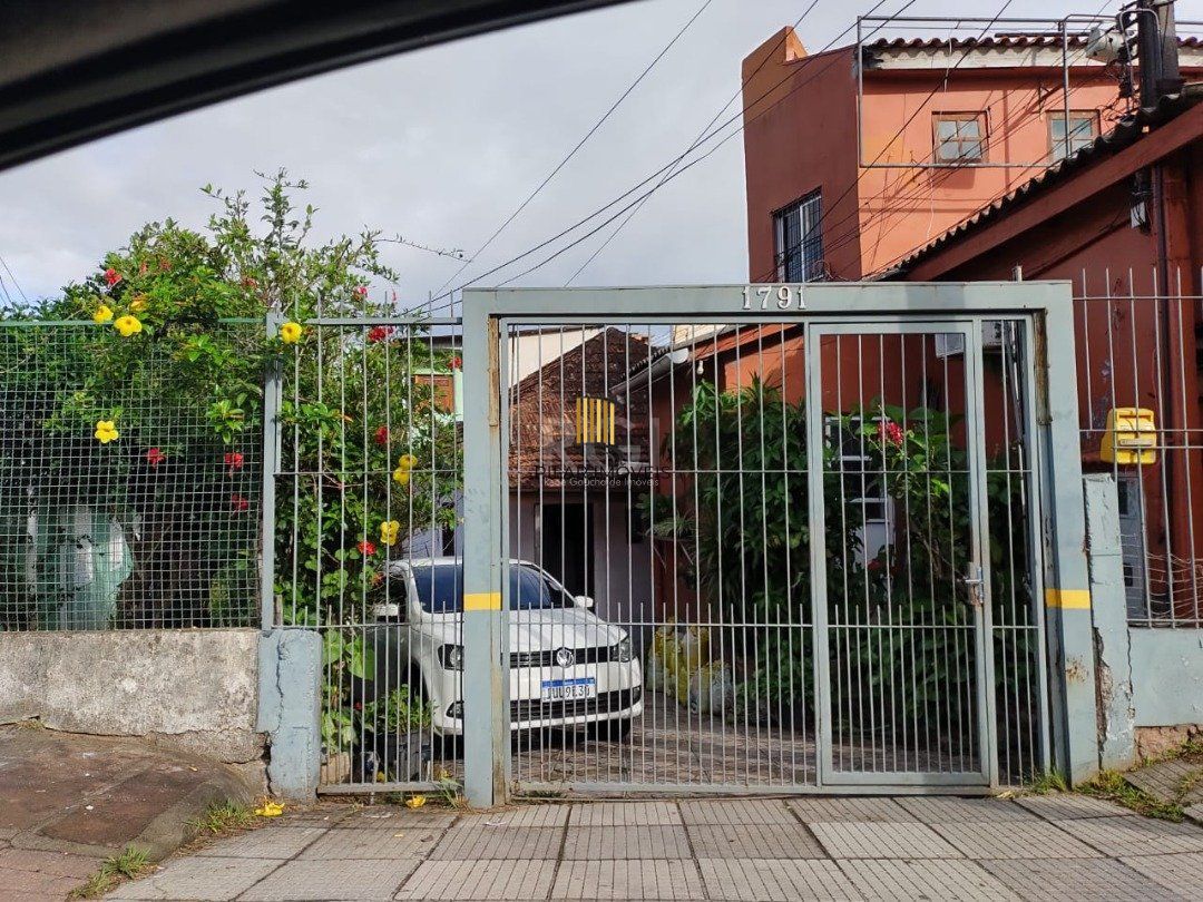 Casa para Venda - 400m², 6 dormitórios, Cavalhada