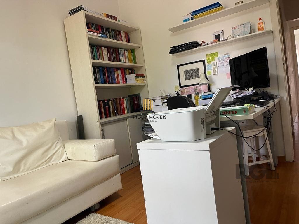 Casa 5 dormitórios no bairro Nonoai