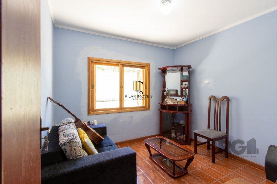 Casa 4 dormitórios no bairro Hípica