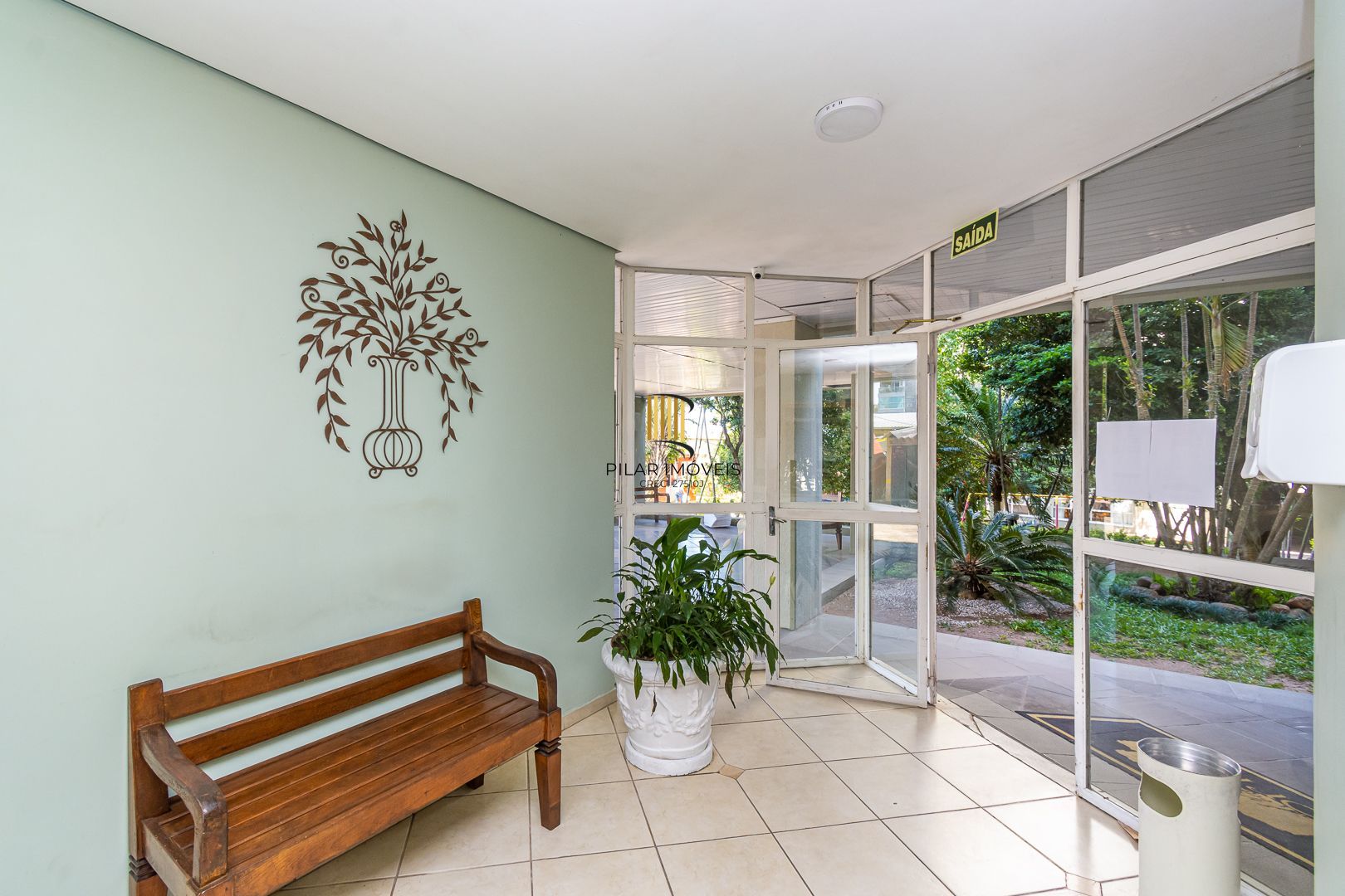 **Apartamento Semimobiliado de 1 Quarto em Vila Conceição, Porto Alegre, RS**