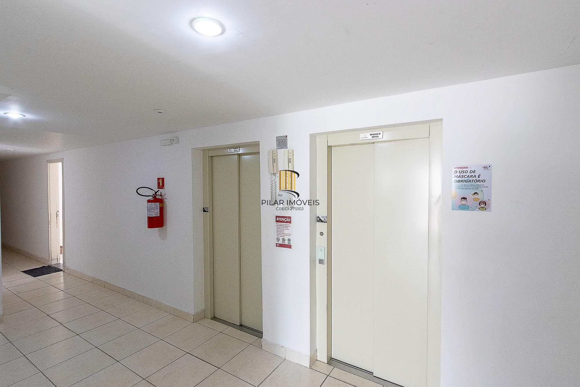 Apartamento 2 dormitórios no bairro Cristal