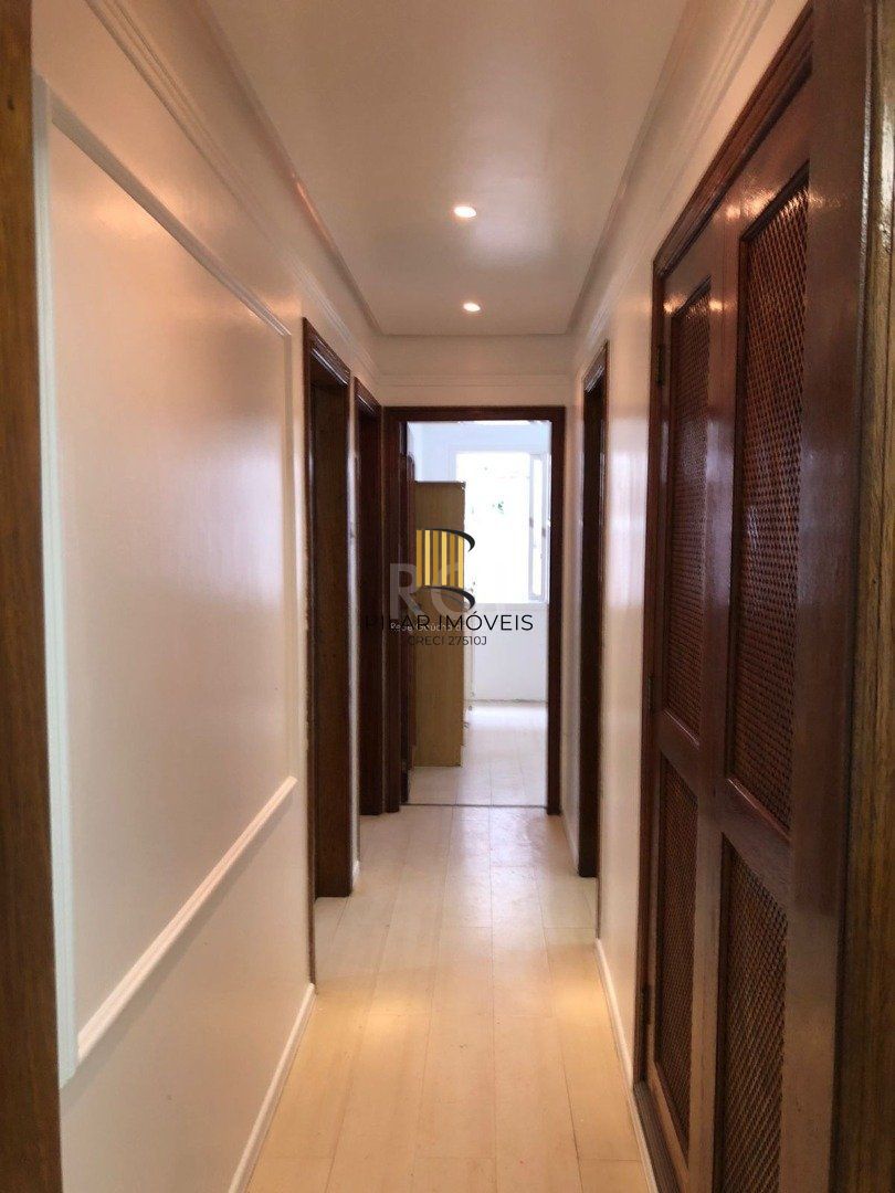 Apartamento para Venda - 77m², 3 dormitórios, Petrópolis