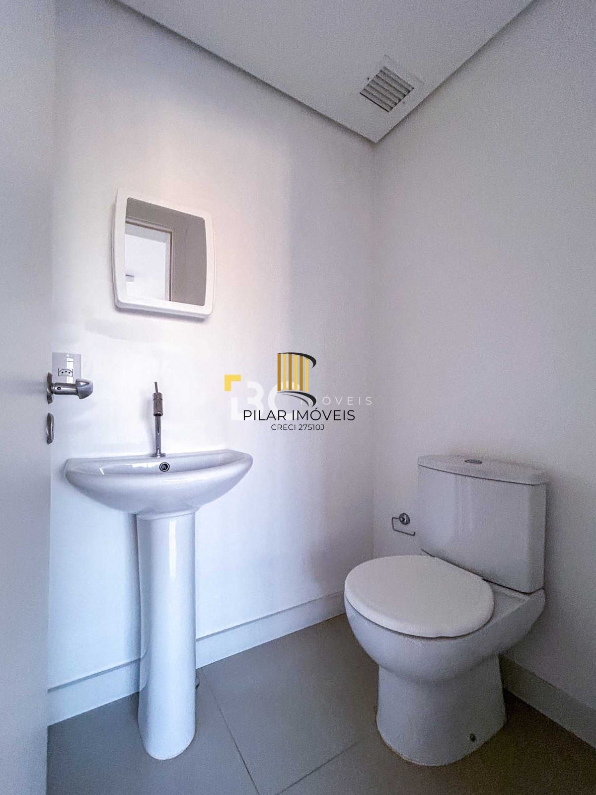 Sala Comercial 1 dormitório no bairro Praia de Belas
