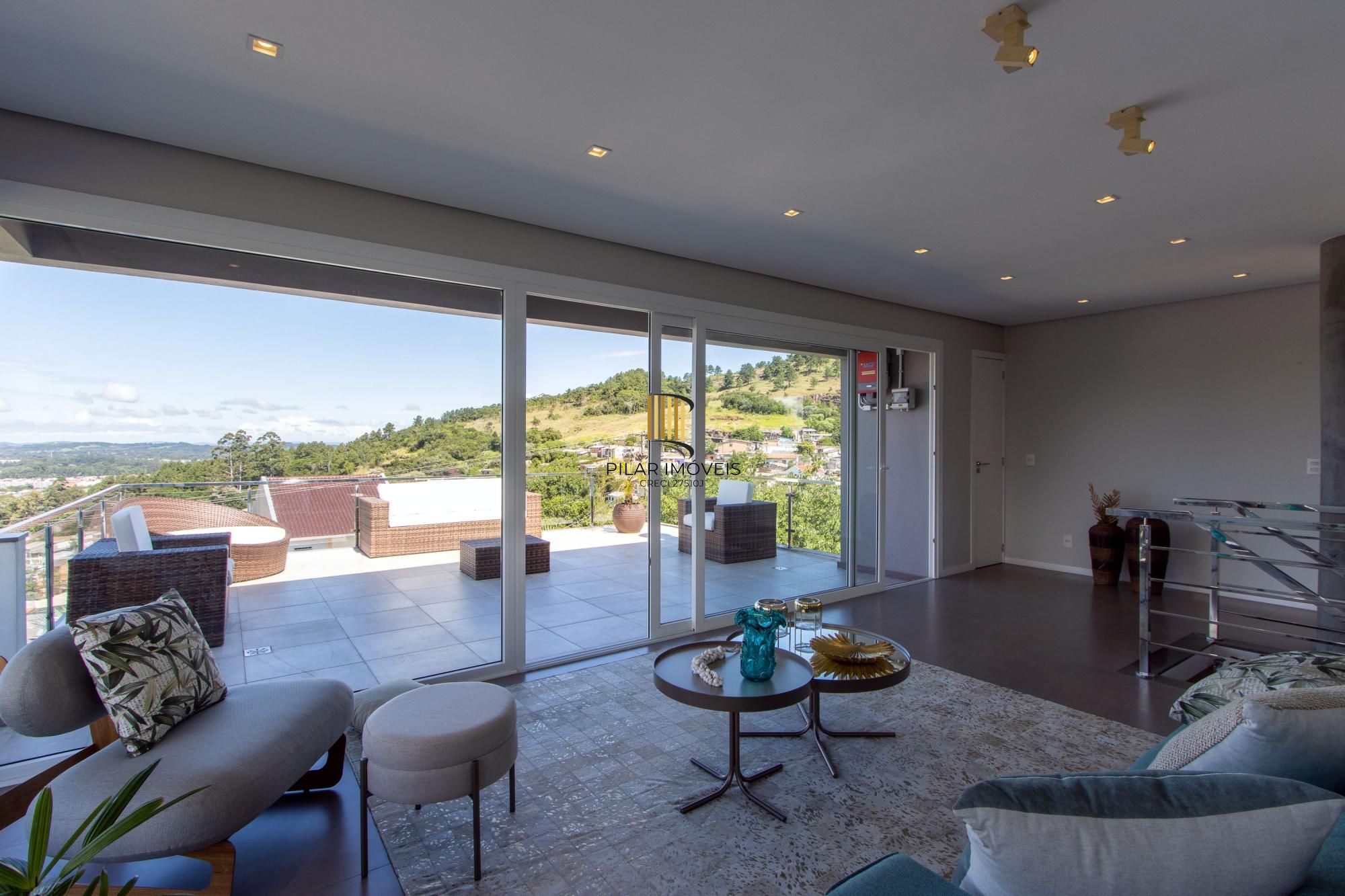 Luxuosa Casa em Condomínio de Alto Padrão com vista para Guaiba