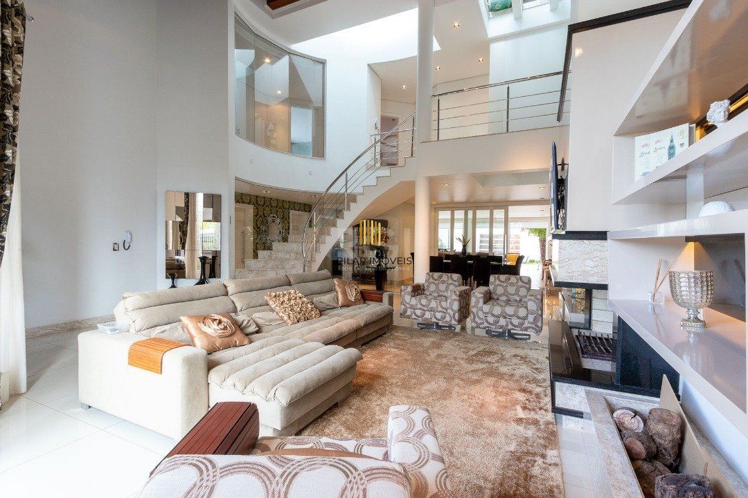 Casa para Venda - 463m², 4 dormitórios, sendo 4 suites, 4 vagas - Ipanema