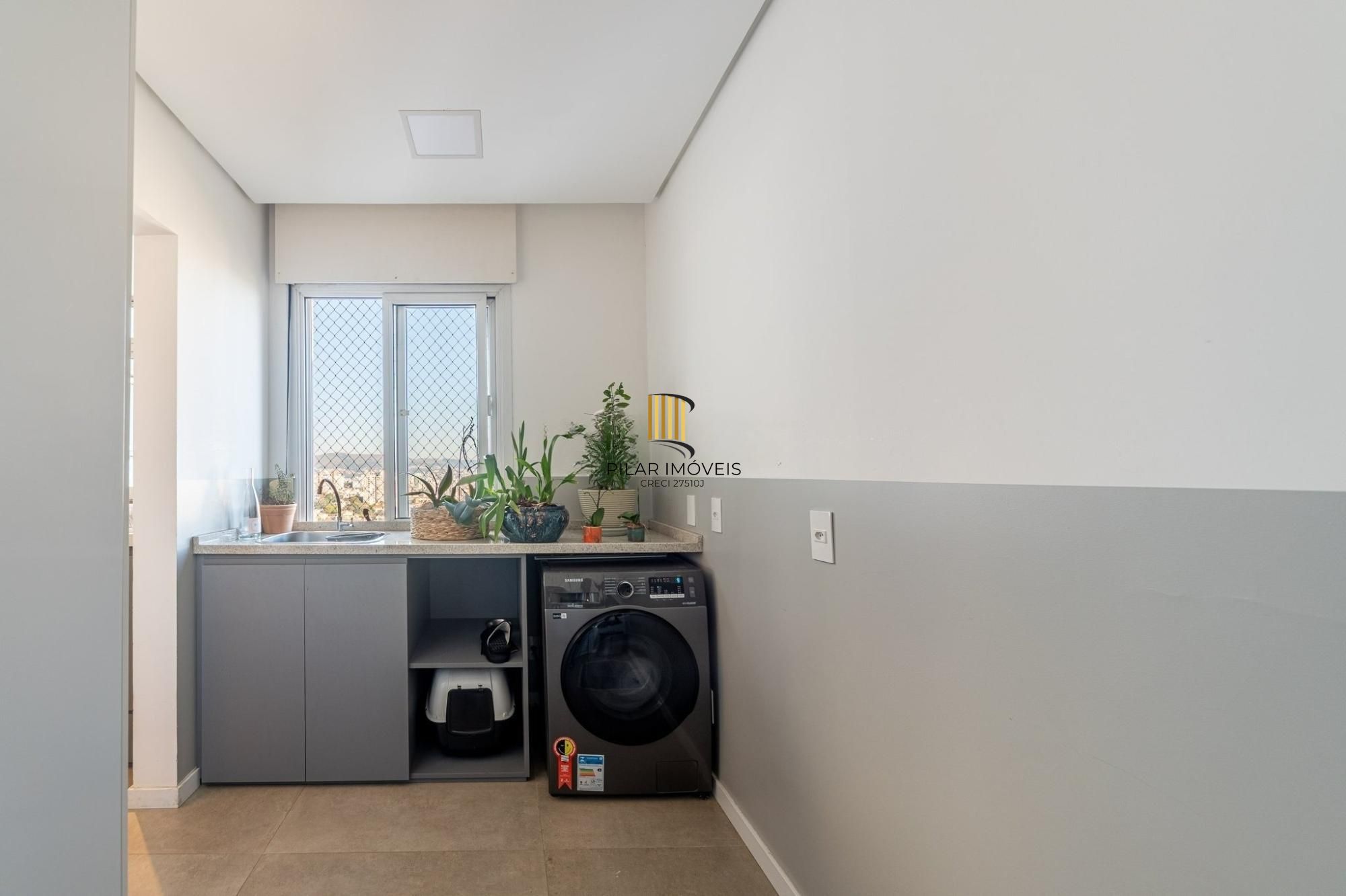 Apartamento Alto Padrão com Vista Definitiva em Bairro Nobre de Porto Alegre