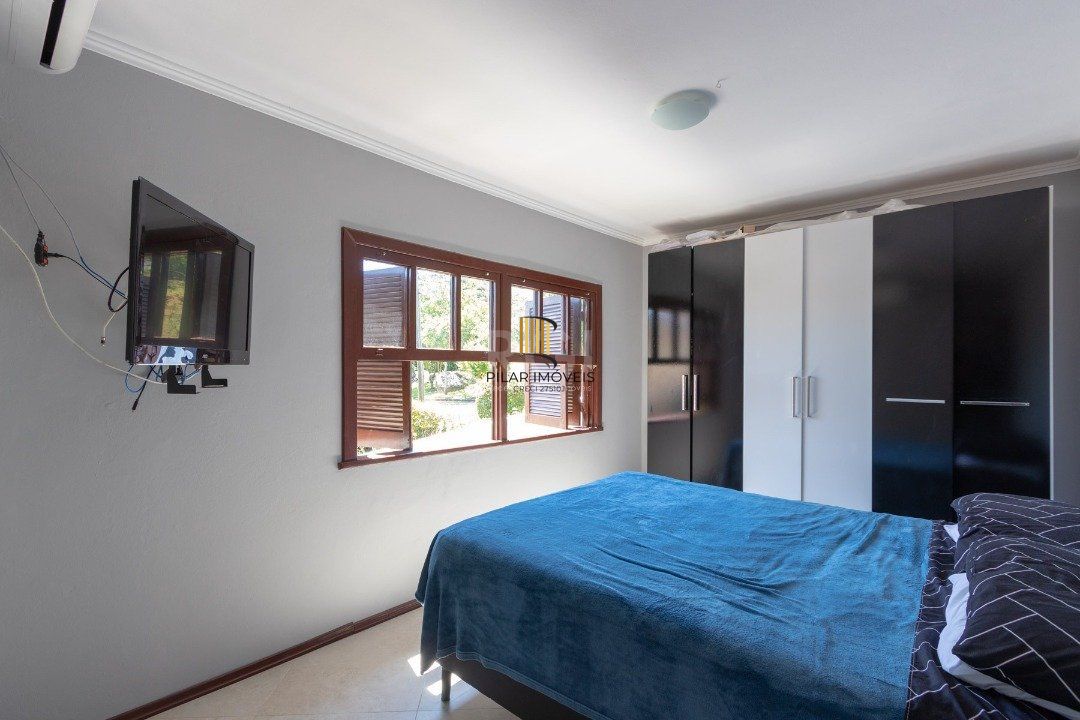 Casa para Venda - 110m², 2 dormitórios, sendo 1 suíte, 3 vagas - Espirito Santo