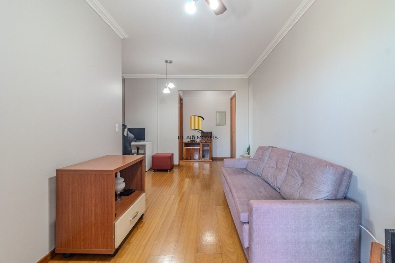 Apartamento com 2 quartos, vaga dupla - Bairro Petrópolis