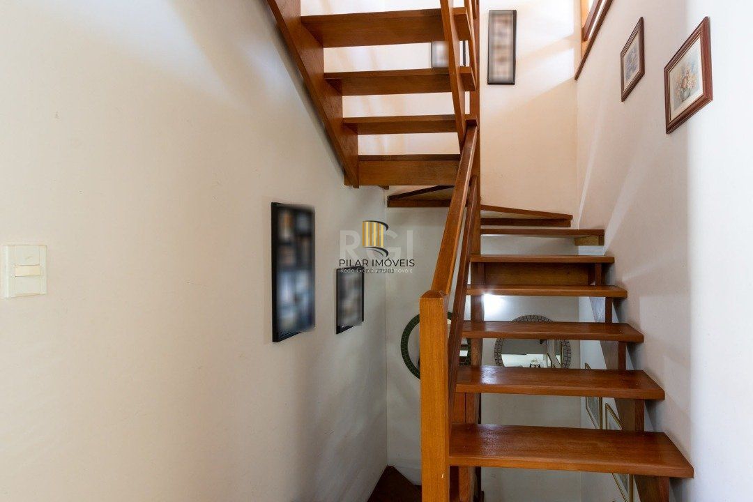 Casa de Condomínio 3 dormitórios no bairro Jardim Isabel