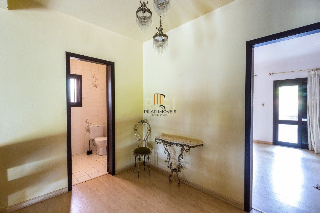 Casa para Venda - 500m², 4 dormitórios, sendo 1 suites, 4 vagas - Vila Conceição