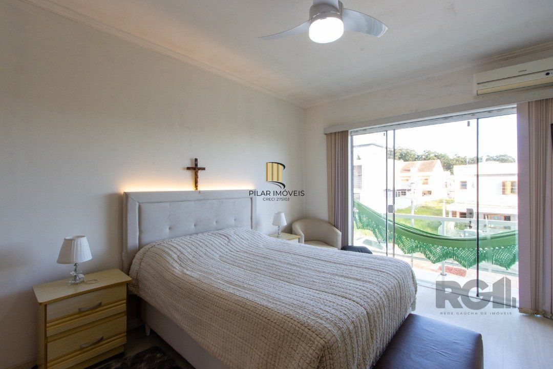 Casa para Venda - 204m², 3 quartos, 2 suites, 1 vaga - Caminhos do Sol - Guarujá