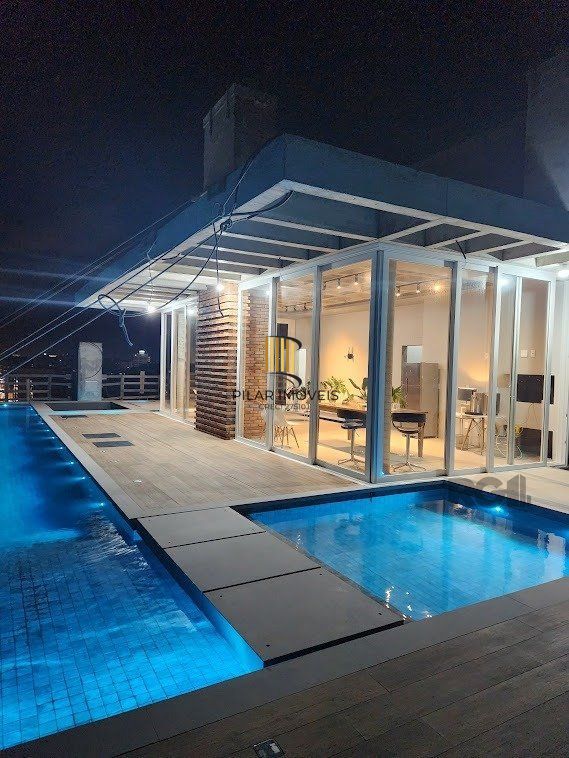 Apartamento 2 dormitórios no bairro Zona Nova