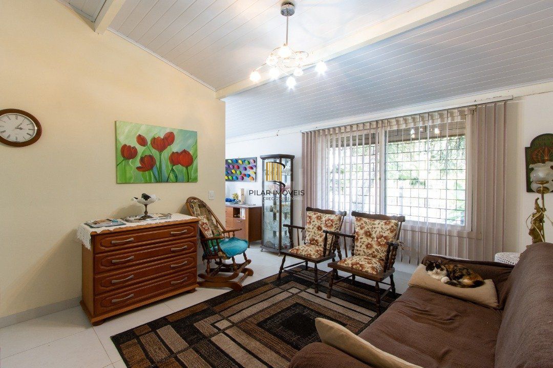 Casa para Venda - 180m², 3 dormitórios, sendo 1 suites, 2 vagas - Ipanema