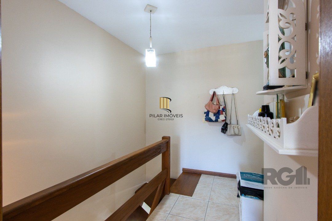 Casa 3 dormitórios no bairro Espírito Santo