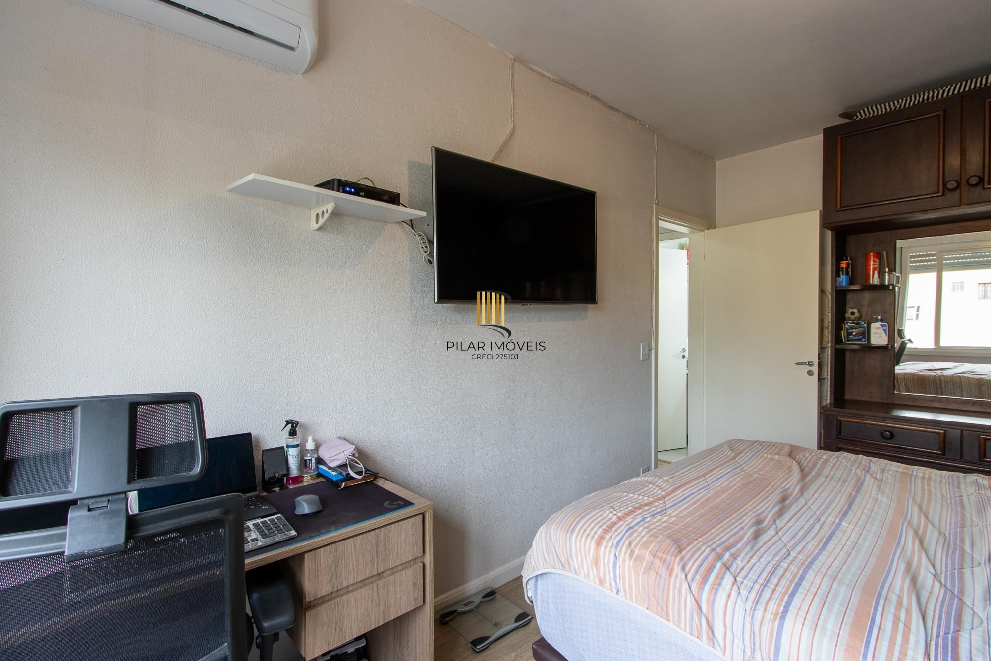 Apartamento 2 dormitórios  I Vaga  de garagem- bairro Tristeza